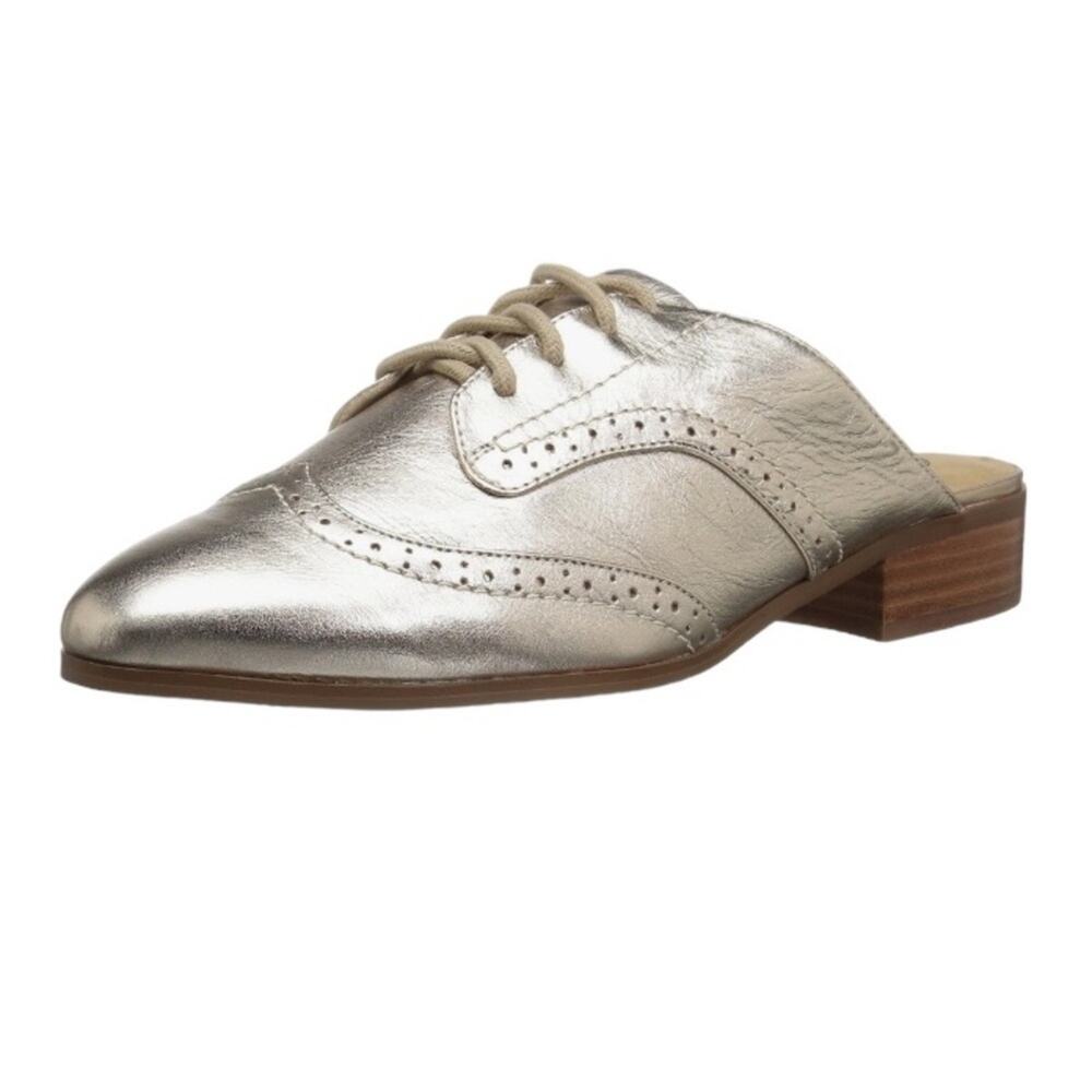 NWT Bella Vita Women's Bella Vita Baxter Flat